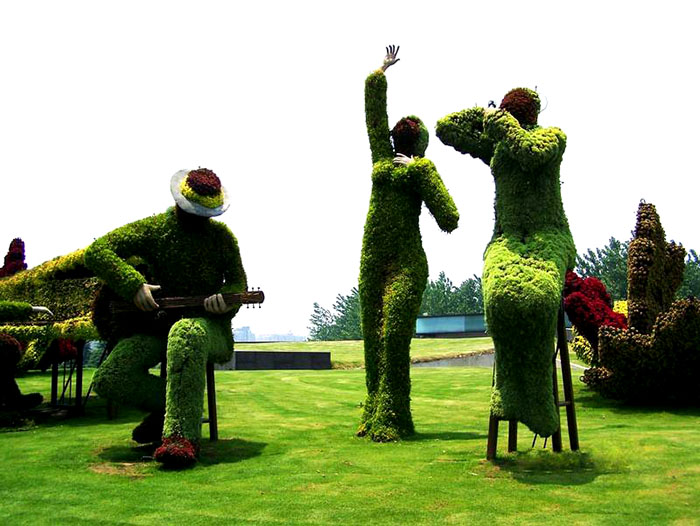 绿雕工艺品、乐队演奏雕塑