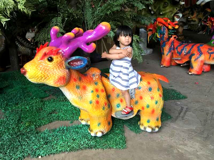 动物电瓶车、儿童骑乘恐龙游乐车
